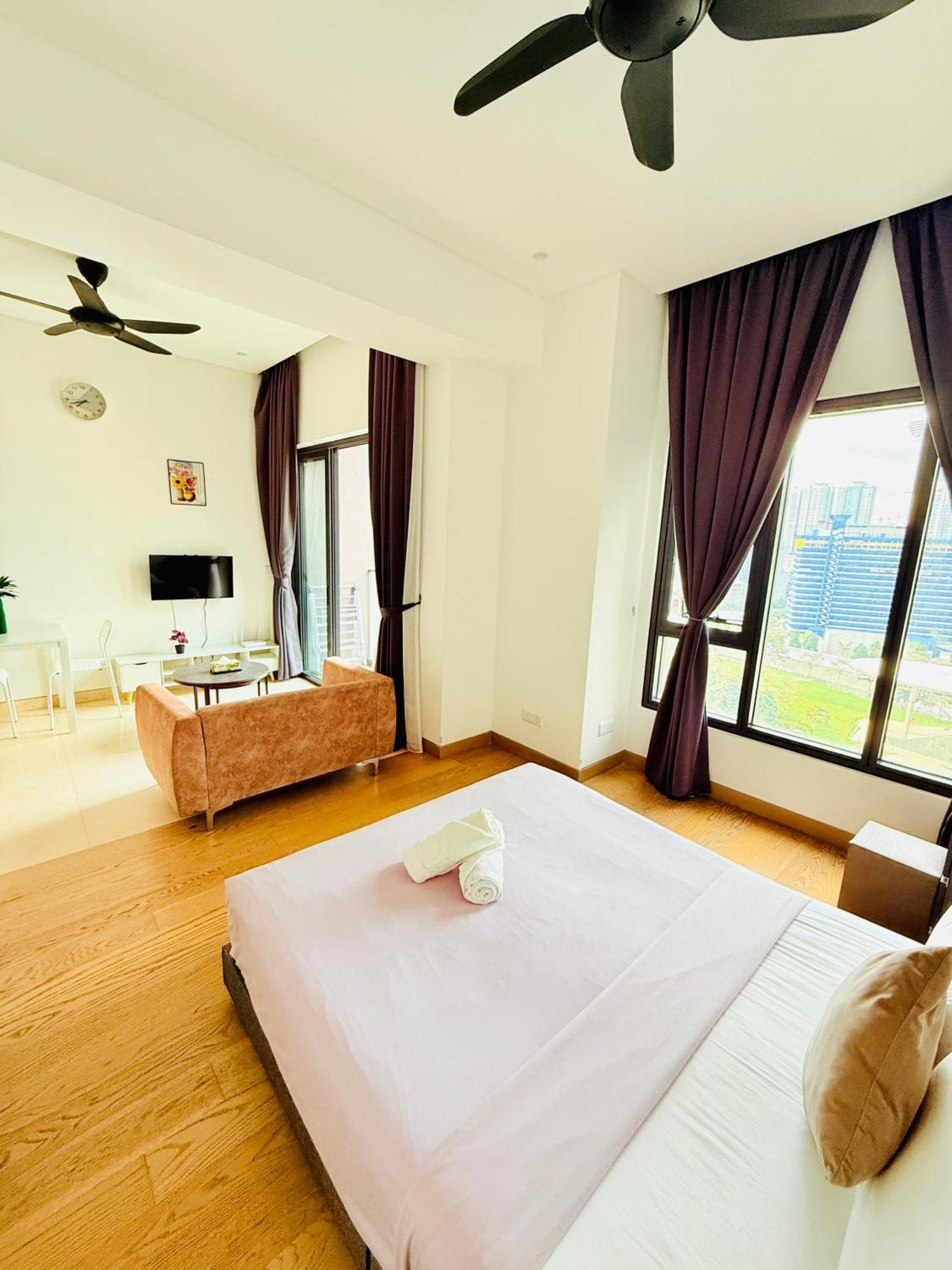 Bbcc Apartment At Lucentia 2 Kuala Lumpur Exterior photo